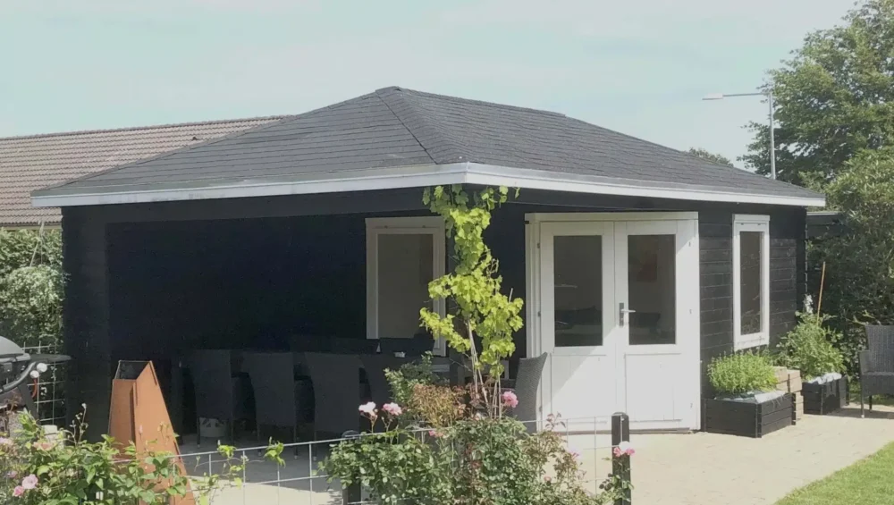 13,9 + 11 M² PAVILLON - LOTTE 2 MED HALVTAG