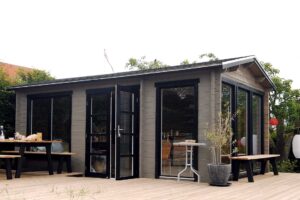 17,2 M² HAVEHUS - LUNA