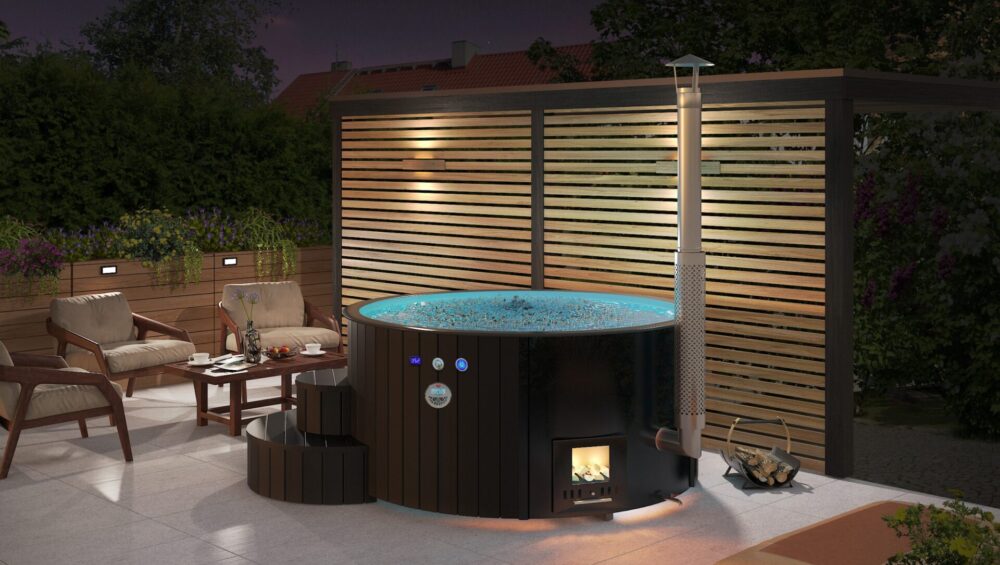 Black Deluxe - vildmarksbad i glasfiber og thermowood