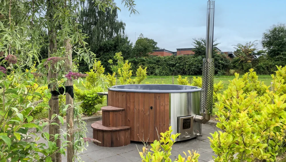 Deluxe vildmarksbad i glasfiber og thermowood