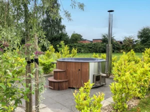 Deluxe vildmarksbad i glasfiber og thermowood