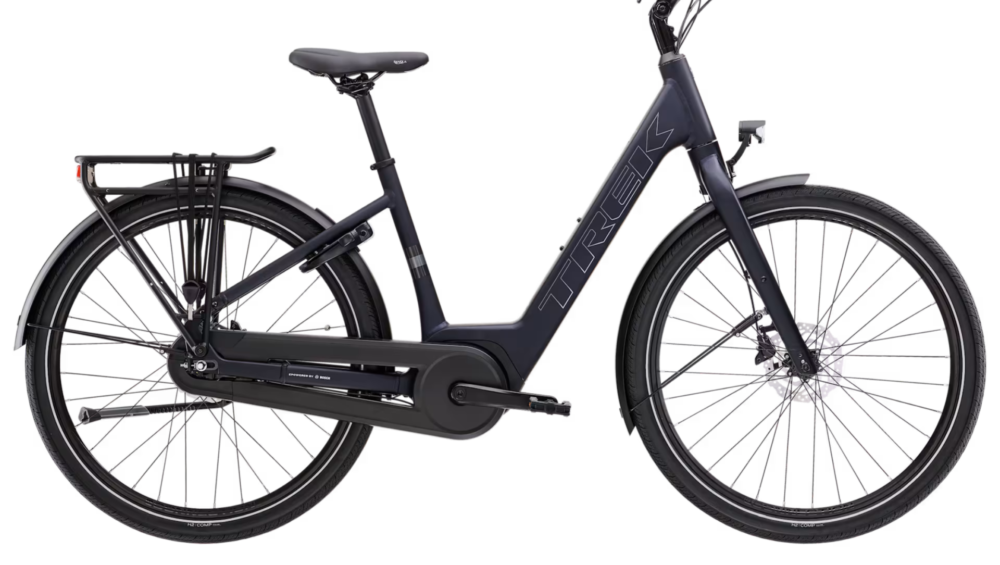 District+ 1 Lowstep - Matte Deep Dark Blue