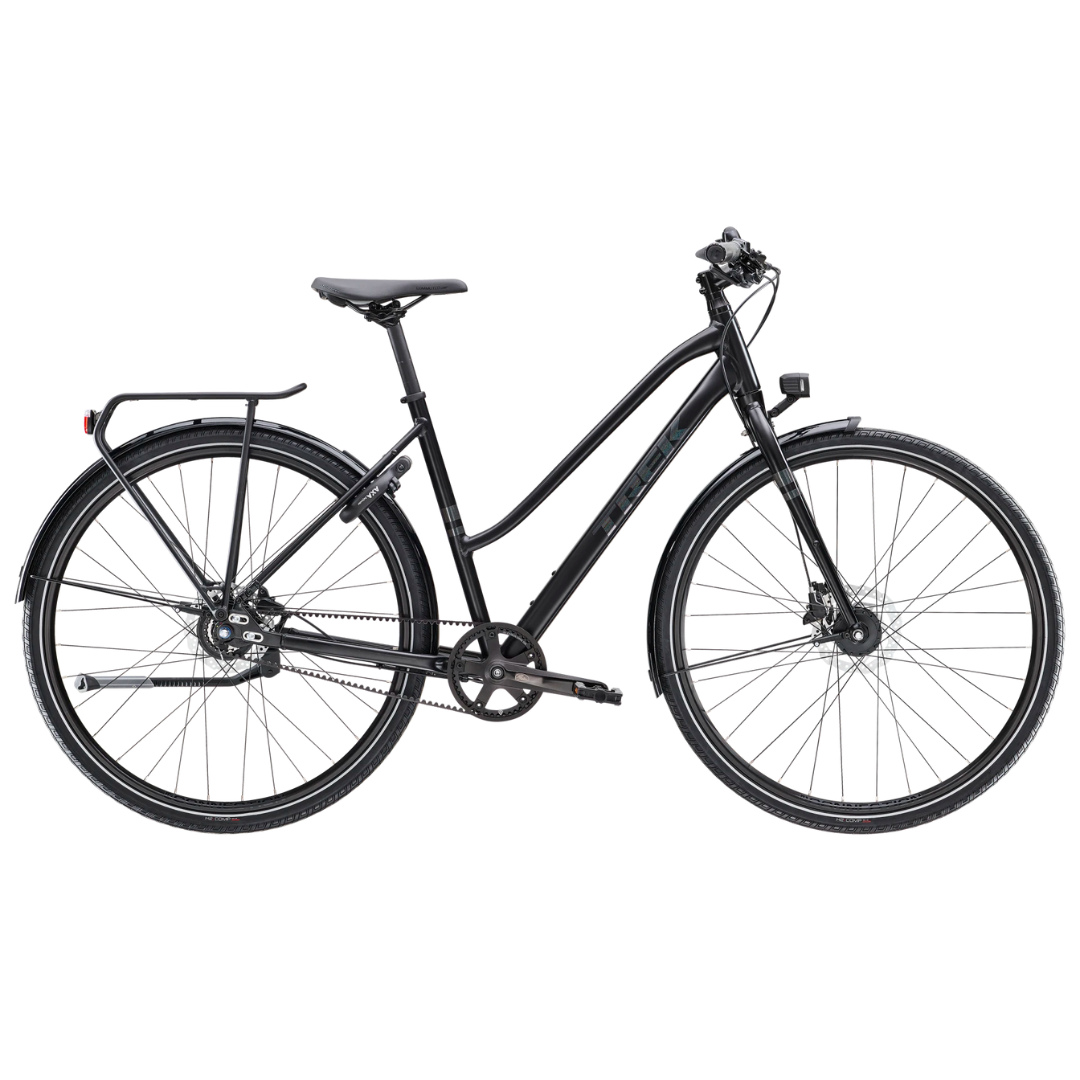 Trek District 4 Midstep – Trek Black Satin – Test og Anmeldelse 2026